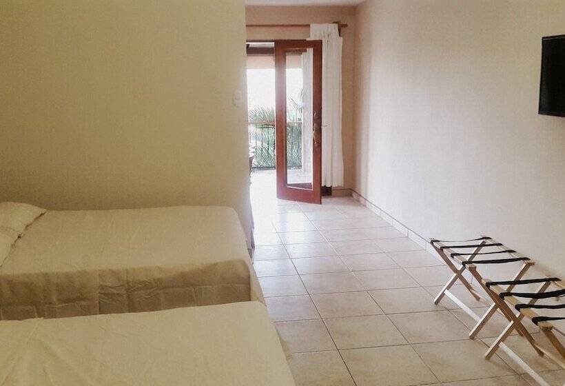 ホテル Palmeras Carrillo Beach