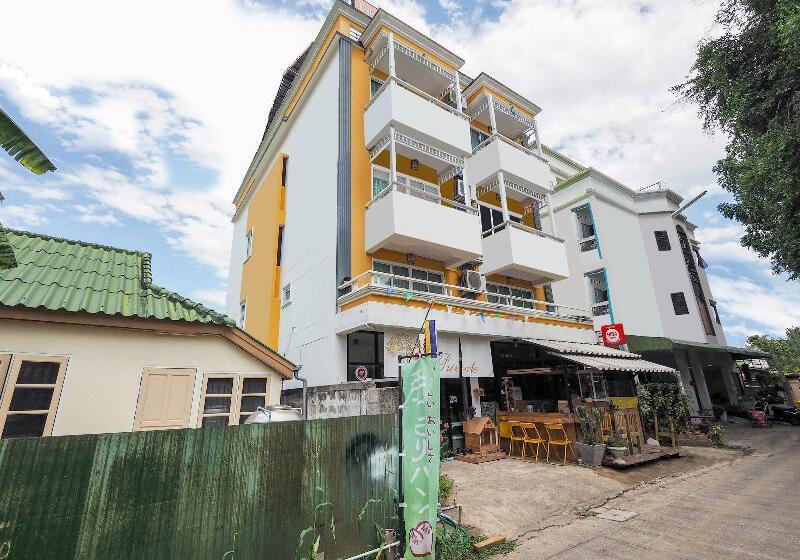 Отель The Private