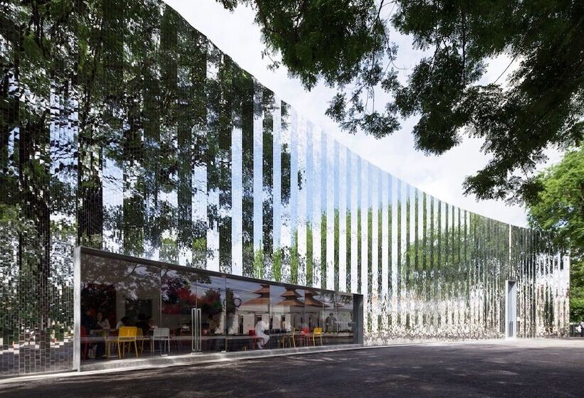 Отель The Private