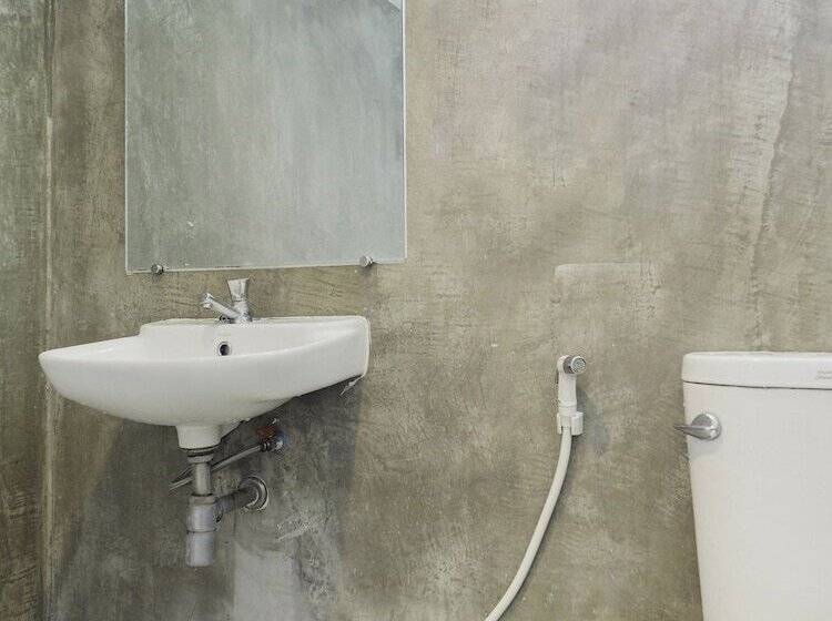 Отель The Private