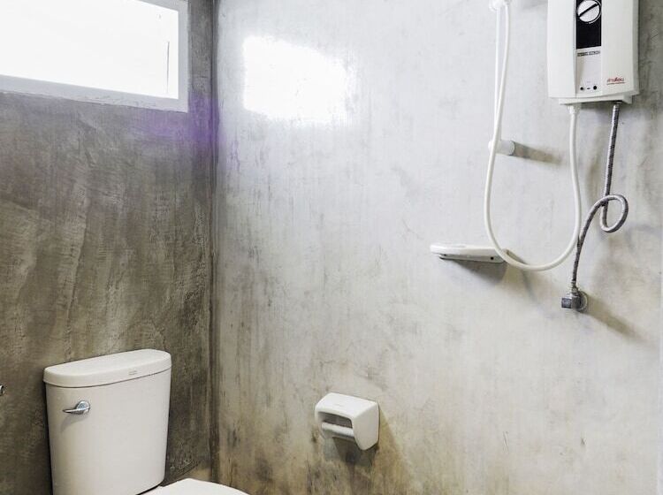 Отель The Private