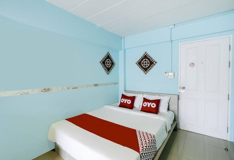 Отель The Private