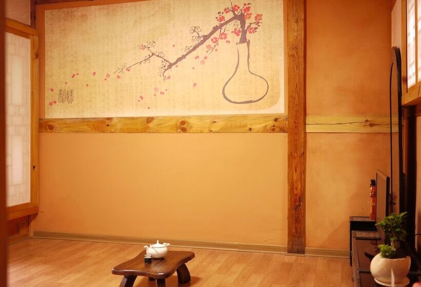 פנסיון Haemil Hanok Guesthouse