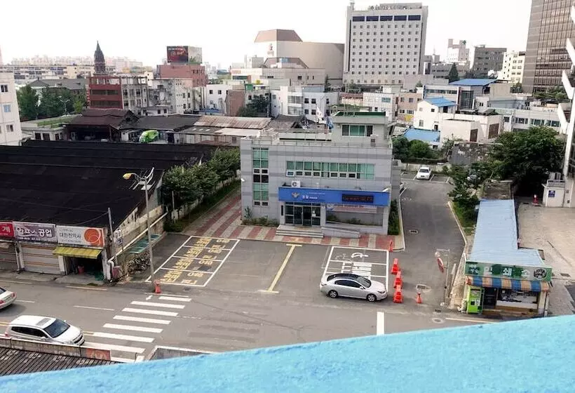 Majatalo Happy Memory