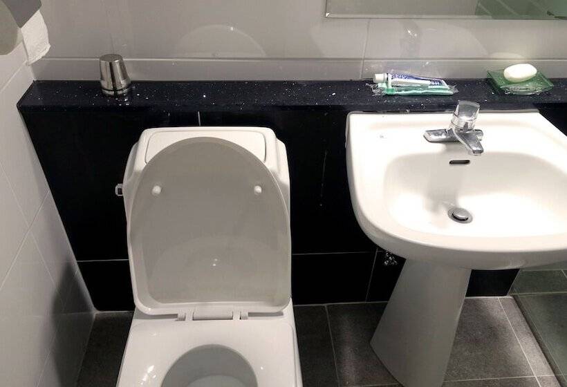 פנסיון Happy Memory