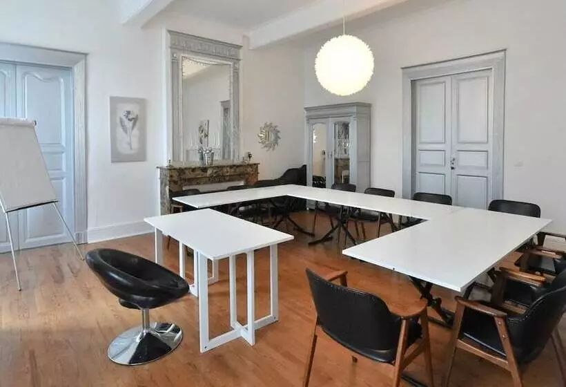 Majatalo Le Château D'orleix