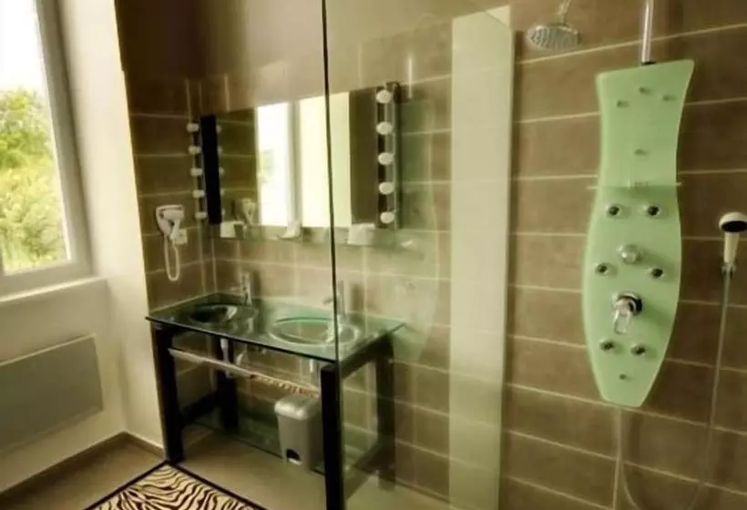 Majatalo Le Château D'orleix