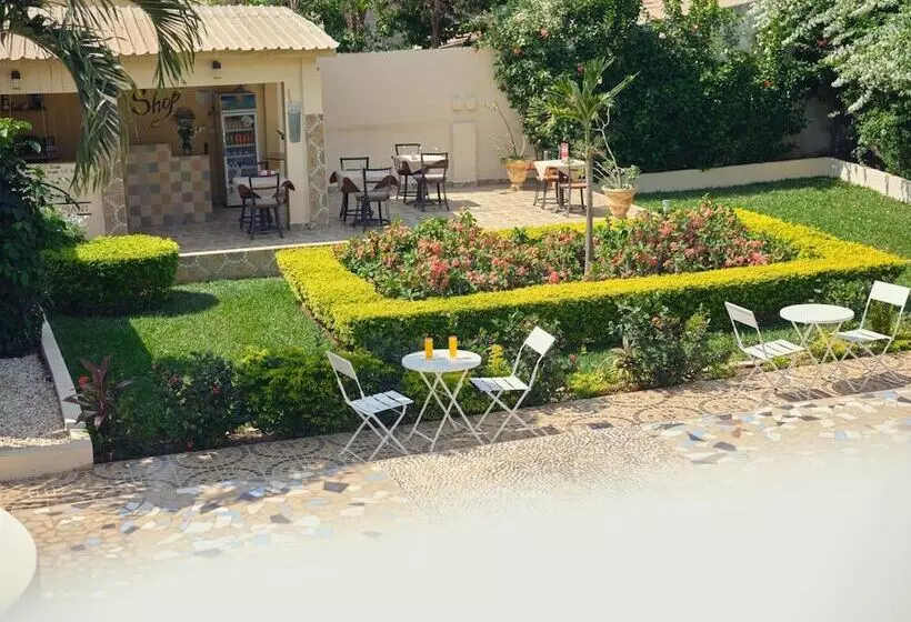 پانسیون Pelican Residence