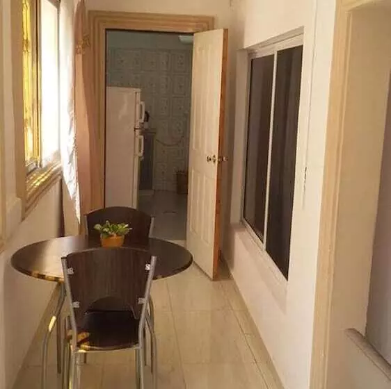 پانسیون Pelican Residence