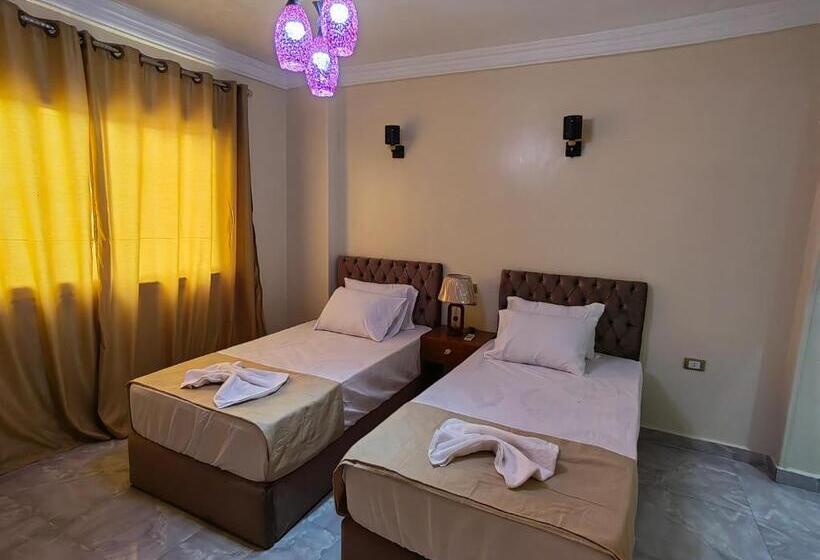 هاستل Gem Overlooking Inn