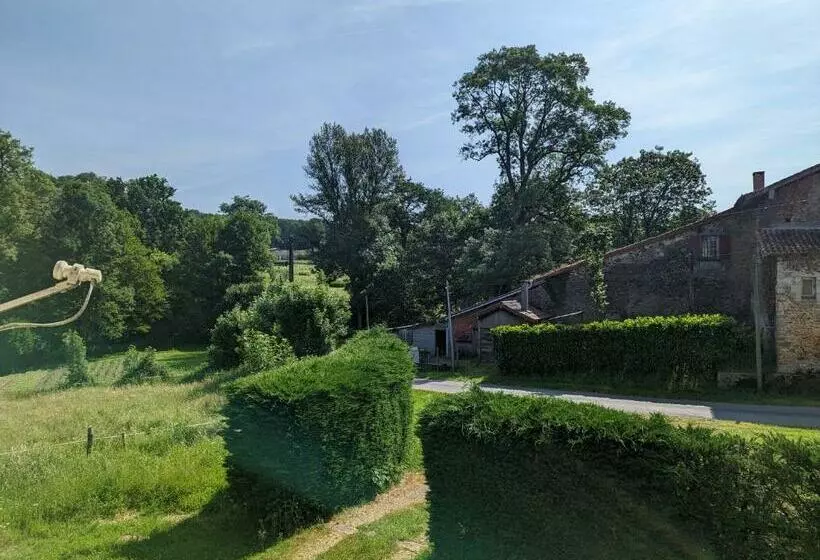 ベッドアンドブレックファースト Cottage Tranquillité