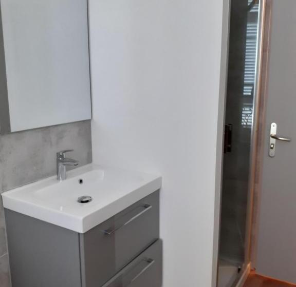 ベッドアンドブレックファースト La Maison Np