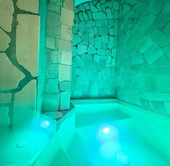 تختخواب و صبحانه Messapica Home