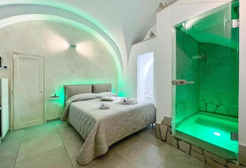 تختخواب و صبحانه Messapica Home