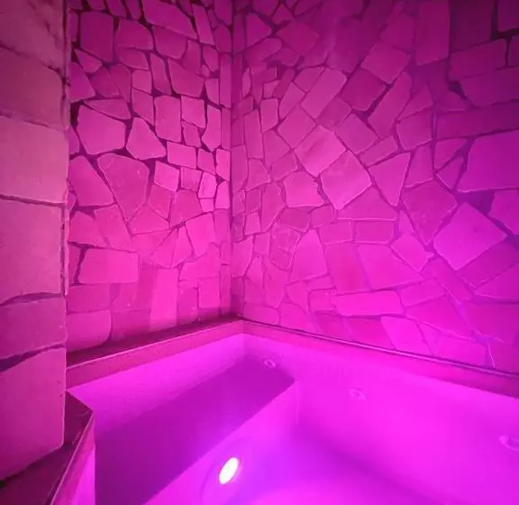 تختخواب و صبحانه Messapica Home