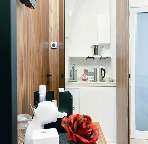 تختخواب و صبحانه Messapica Home