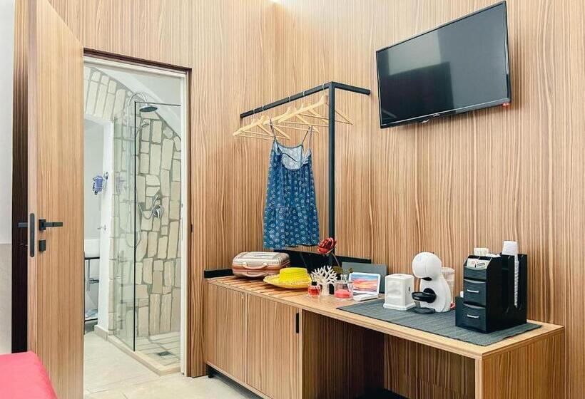 민박 Messapica Home