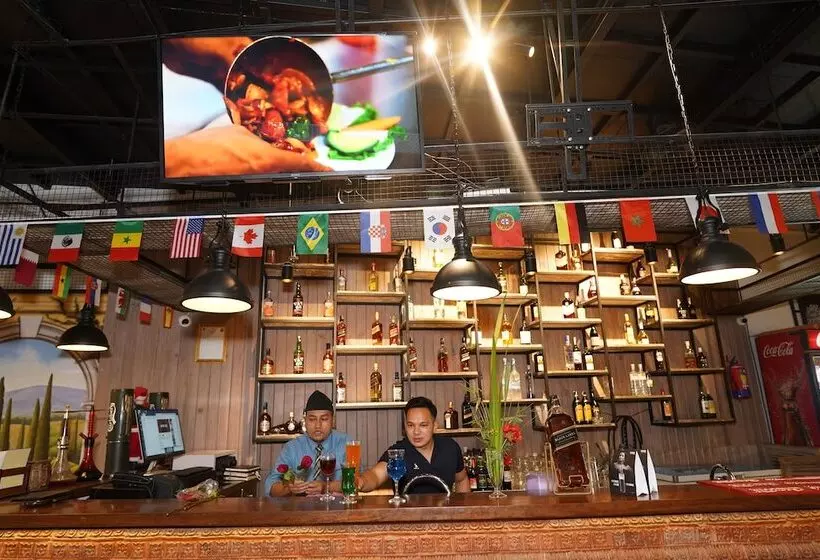 هتل Lotus Shine N Amenities