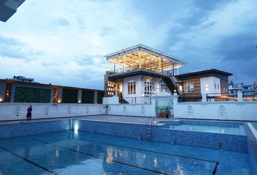 هتل Lotus Shine N Amenities