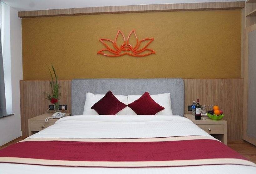 هتل Lotus Shine N Amenities