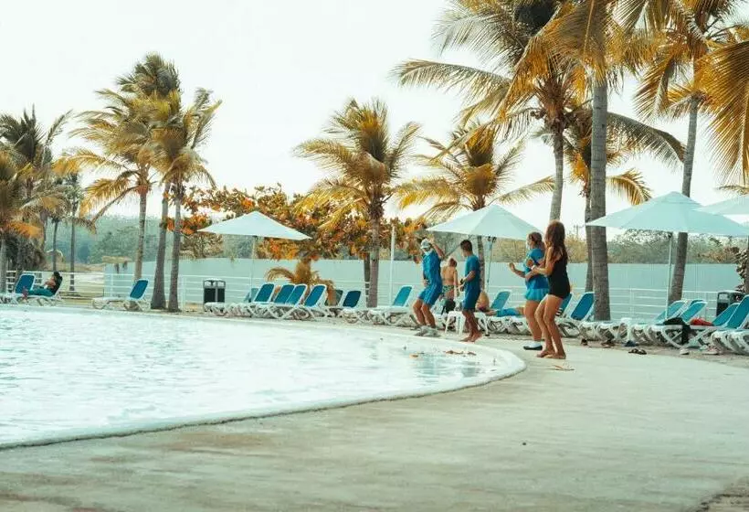 ホテル Tourism Playa Blanca