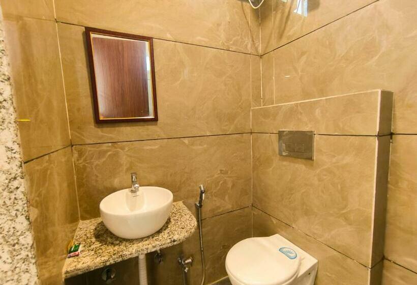 Отель Veer Palace Near Udaipole Udaipur