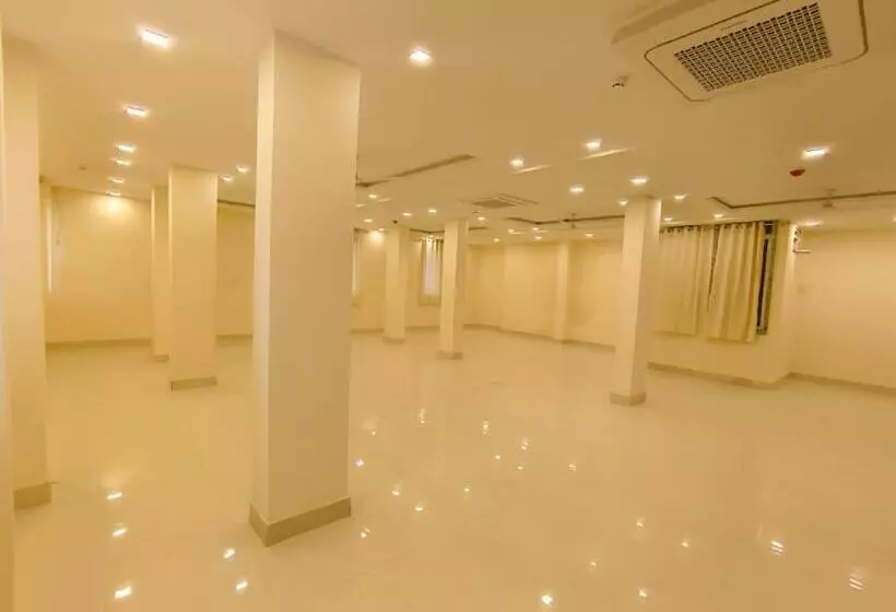 Hotelli Veer Palace Near Udaipole Udaipur