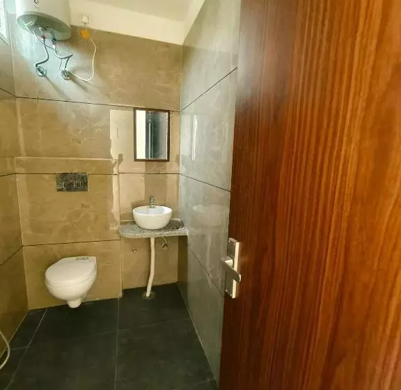 Hotelli Veer Palace Near Udaipole Udaipur