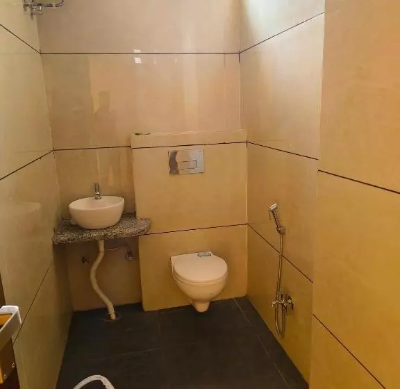 Hotelli Veer Palace Near Udaipole Udaipur