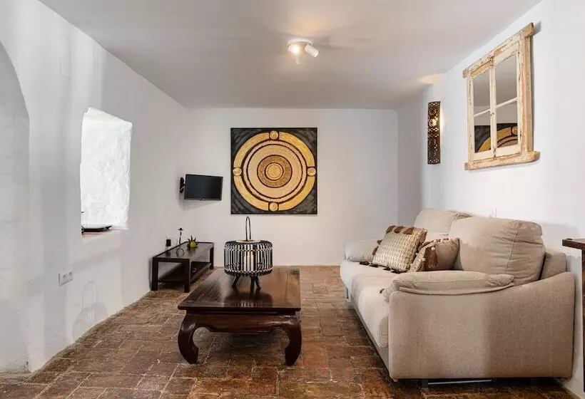 پانسیون Casa Lunarito