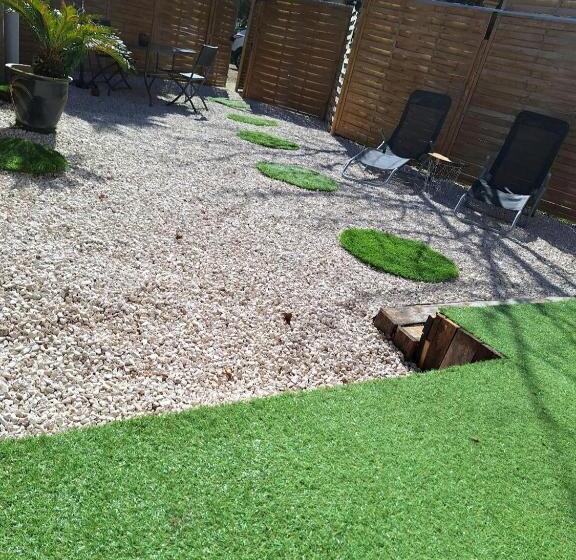 פנסיון Lalexandrie