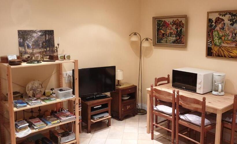 Пансион Relax Au Coeur Du Morvan