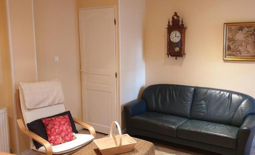 Пансион Relax Au Coeur Du Morvan