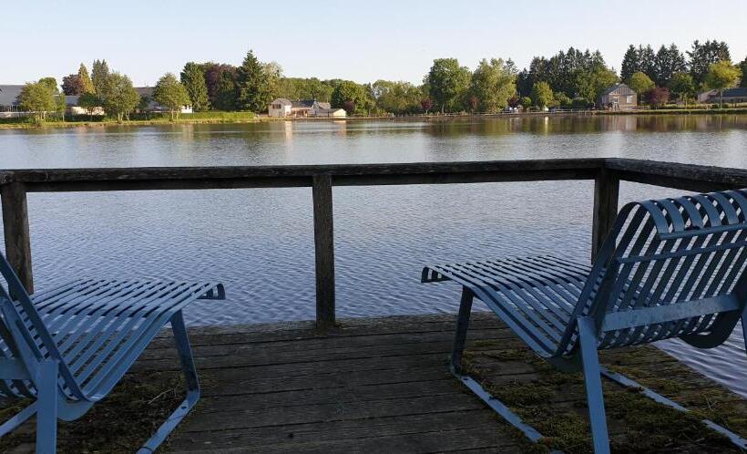 Пансион Relax Au Coeur Du Morvan