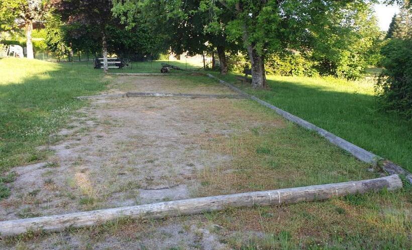 Пансион Relax Au Coeur Du Morvan