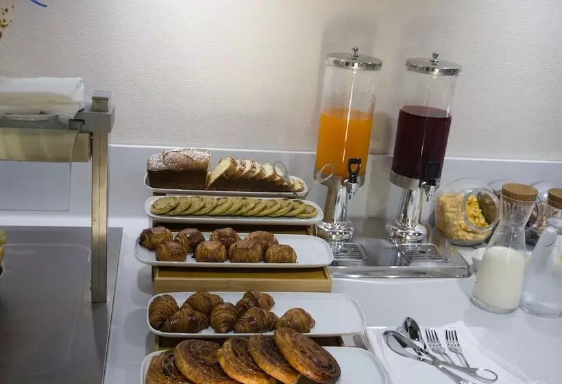 Ad Hotel Pont D Hydra