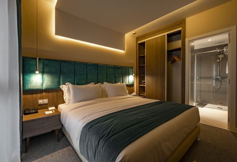 Ad Hotel Pont D Hydra