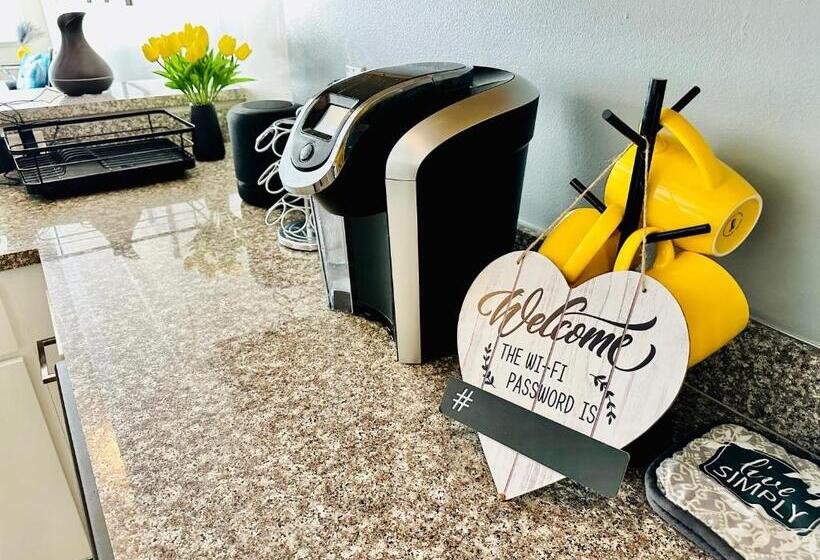 Executive Vacation Suite For 4