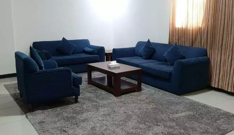 Hotelli Ahlin Suites 3