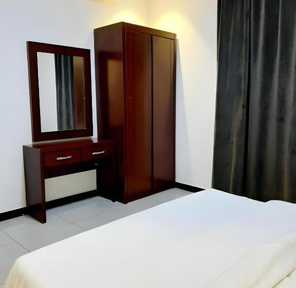 ホテル Ahlin Suites 3