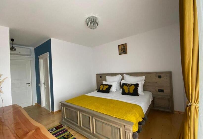 Pensão Paradisul Verde