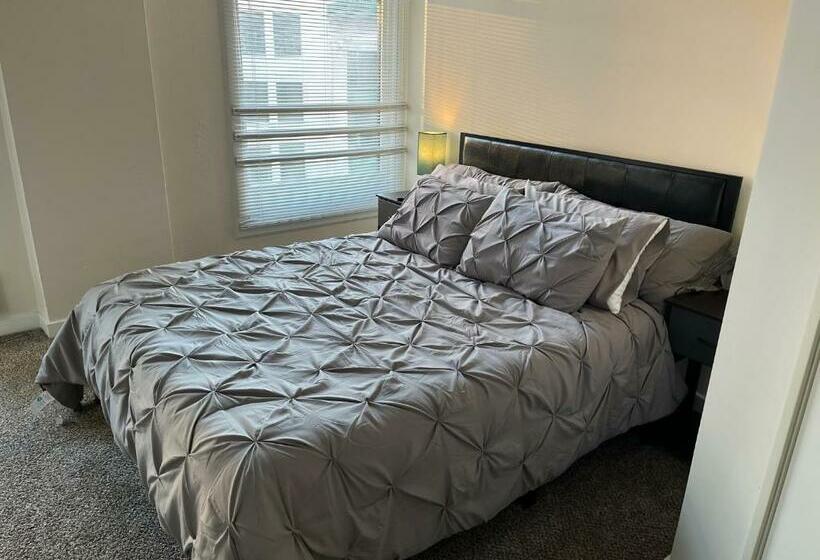 Executive Vacation Suite For 4