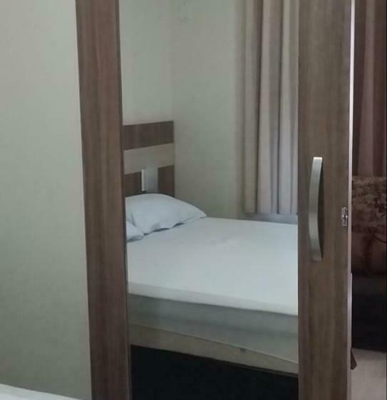 Villa Medici Lacqua Ii