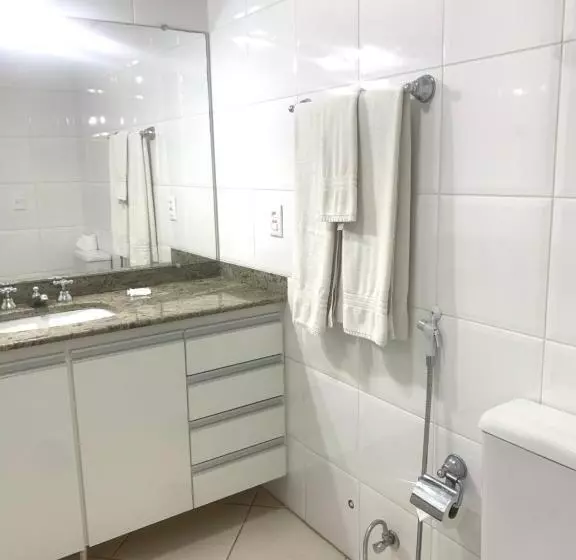 Flat Centro De Brasília Garvey Park Hotel 812