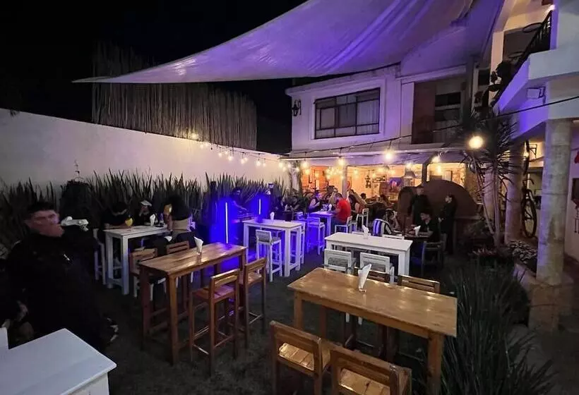 ホテル Casa Fresco Restaurante & Hostal