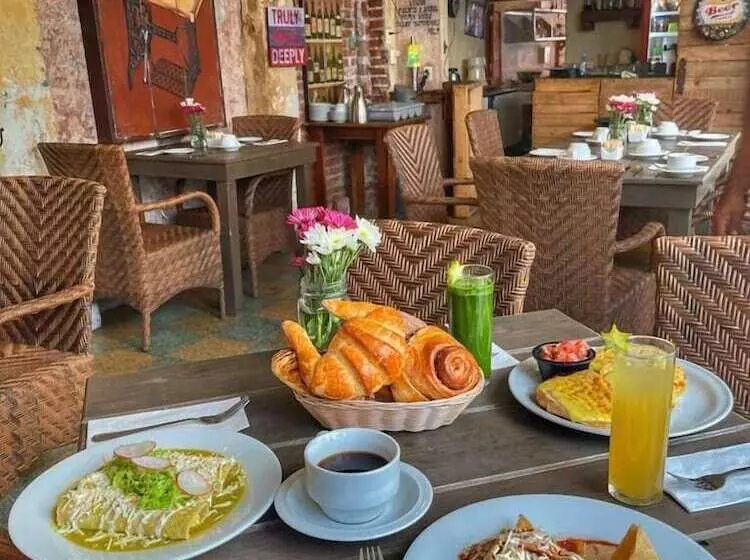 ホテル Casa Fresco Restaurante & Hostal