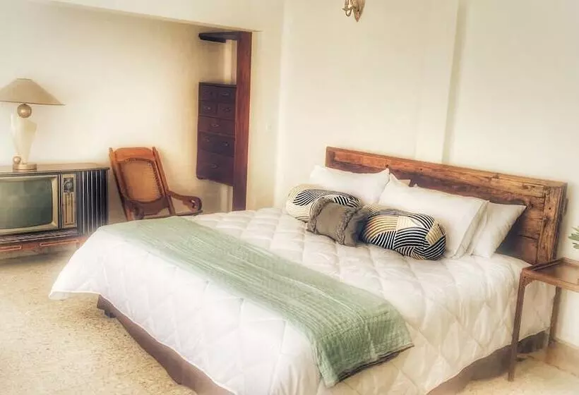 ホテル Casa Fresco Restaurante & Hostal
