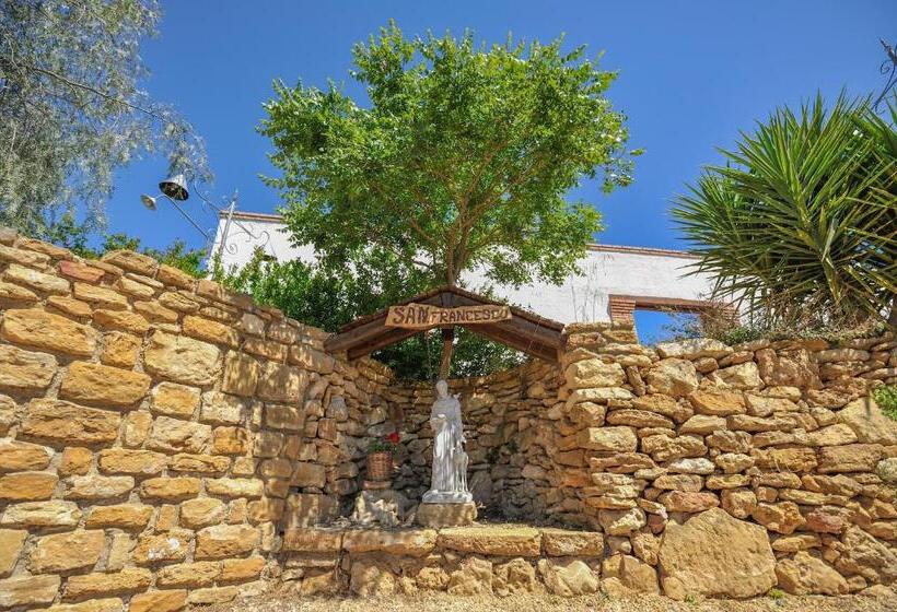 בית מלון כפרי Luna   Agriturismo La Fattoria Di San Francesco