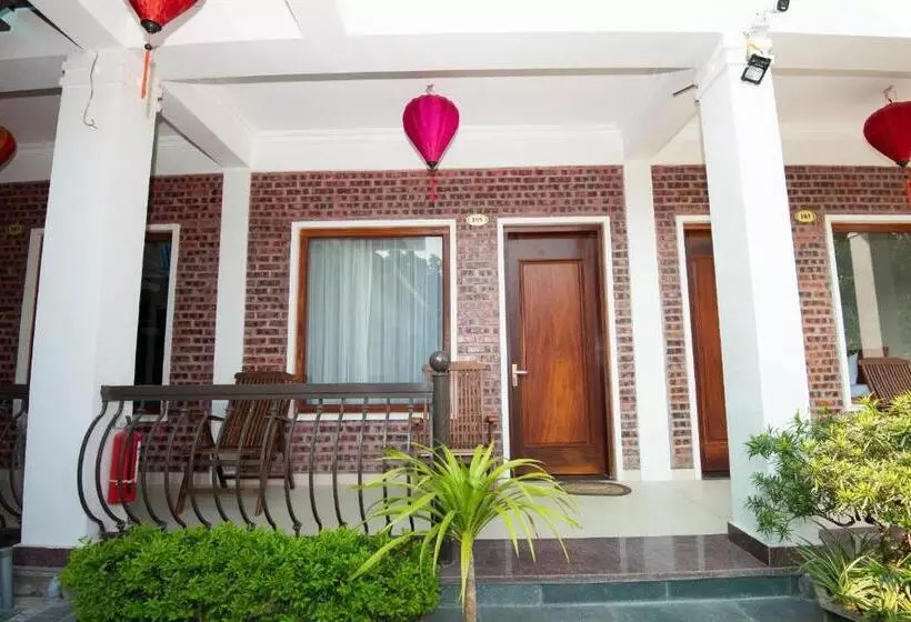 هتل Mai Mountain Homestay