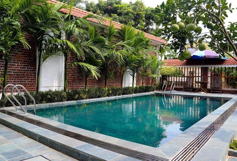 هتل Mai Mountain Homestay